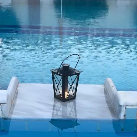 Angela Corfu * Potamós